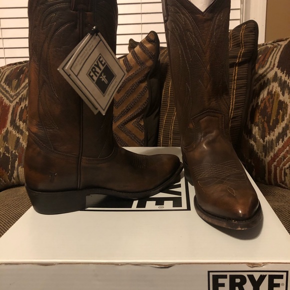 FRYE BILLY PULL ON - Picture 3 of 4